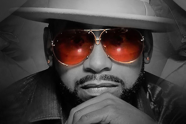 Kelly Andre - Host Kelly Andre - Host